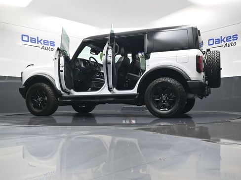 Used 2025 Ford Bronco Outer Banks image 61