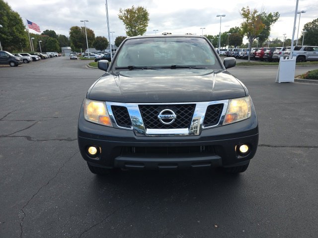 Used 2012 Nissan Frontier SV w/ SV Premium Utility Pkg AWD/4WD image 10
