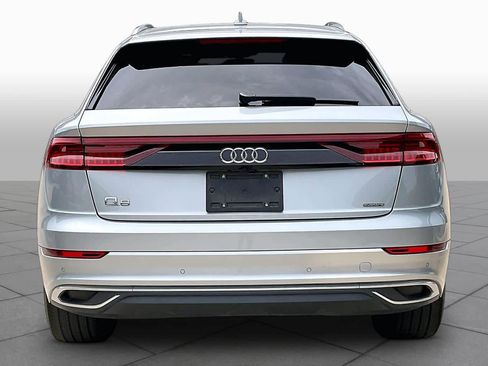Used 2023 Audi Q8 Premium w/ Convenience Package AWD/4WD image 5