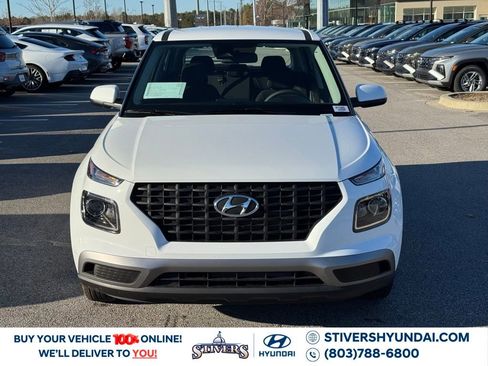 New 2026 Hyundai Venue SE image 5