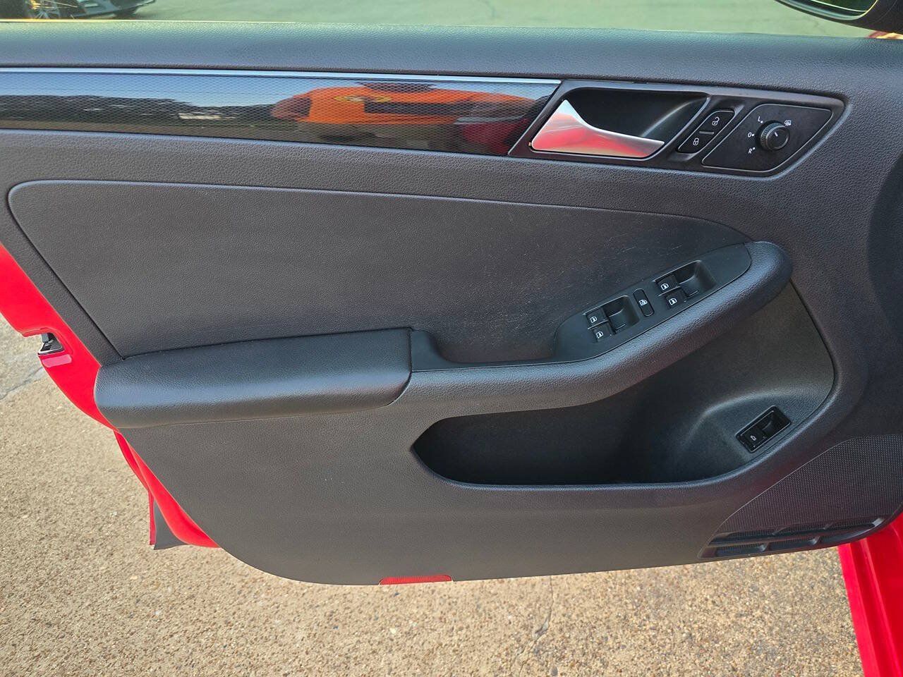 Used 2018 Volkswagen Jetta Sport FWD image 15