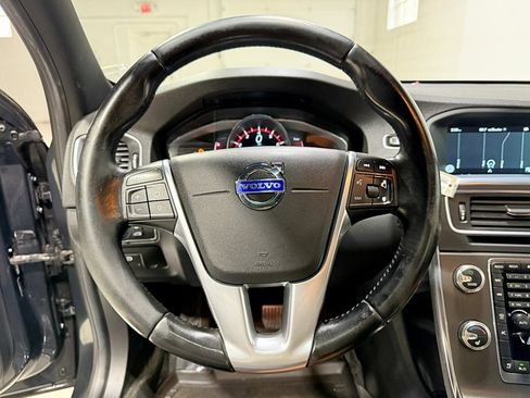 Used 2015 Volvo S60 T5 Premier image 8