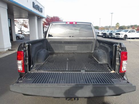 Used 2023 RAM 2500 Big Horn w/ Level 1 Equipment Group image 8