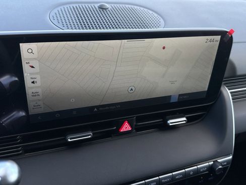 New 2025 Hyundai Ioniq 5 SEL image 20