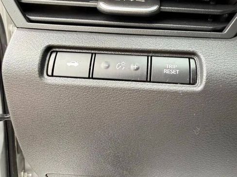 Used 2019 Nissan Altima 2.5 S AWD/4WD image 19