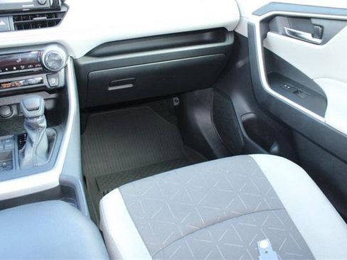 Certified 2020 Toyota RAV4 XLE w/ All Weather Liner Package FWD image 15