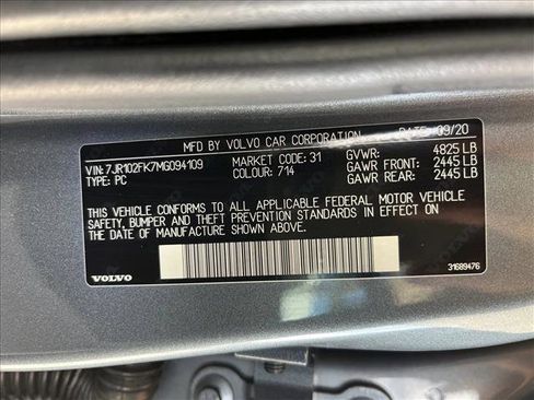 Used 2021 Volvo S60 T5 Momentum w/ Premium Package image 23