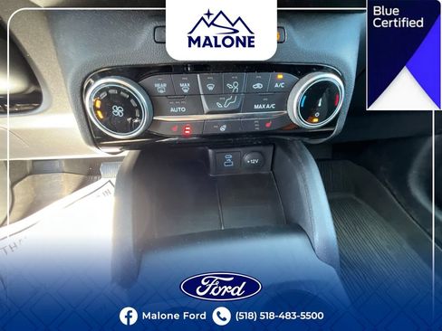 Certified 2022 Ford Escape SE w/ Cold Weather Package AWD/4WD image 31