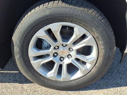 New 2026 Chevrolet Silverado 1500 LTZ w/ LTZ Premium Package image 24