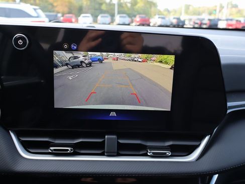 New 2026 Chevrolet Equinox LT w/ Convenience Package II image 10