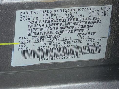 Used 2025 Nissan Sentra S FWD image 29
