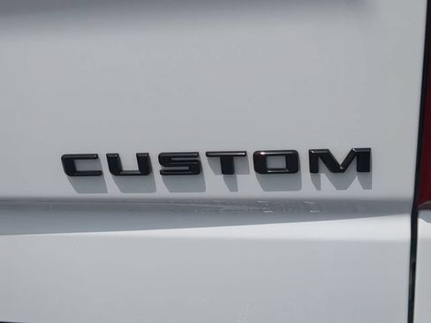 Used 2024 Chevrolet Silverado 1500 Custom RWD image 13