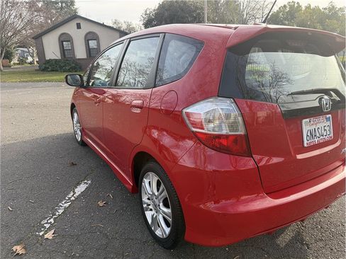 Used 2010 Honda Fit Sport image 5