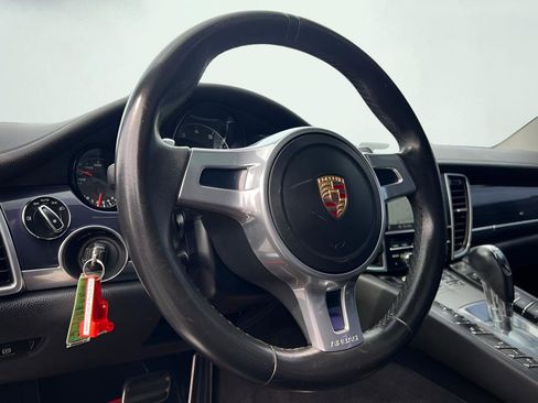 Used 2016 Porsche Panamera Edition image 45