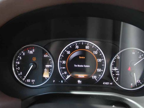 Used 2018 Buick Enclave Avenir w/ Avenir Technology Package FWD image 13