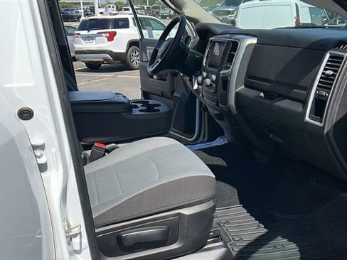 Used 2023 RAM 1500 Classic SLT w/ Electronics Group AWD/4WD image 14