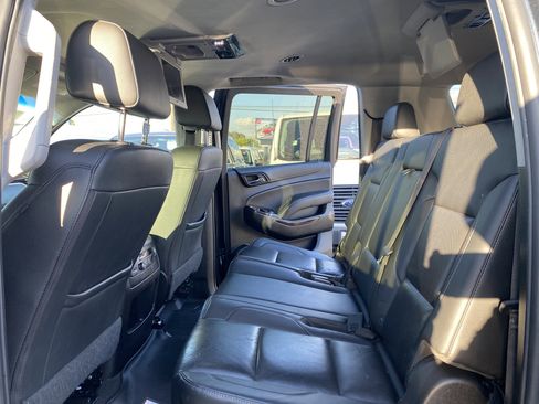 Used 2019 GMC Yukon XL SLT w/ Open Road Package image 21