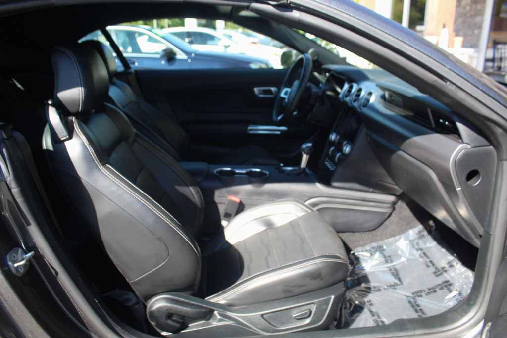Used 2020 Ford Mustang Premium w/ Equipment Group 201A RWD image 25