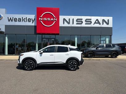 Certified 2025 Nissan Kicks SV