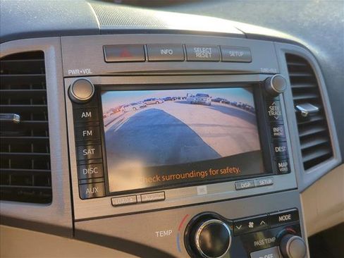 Used 2009 Toyota Venza AWD image 16