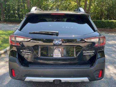Used 2021 Subaru Outback Touring XT AWD/4WD image 8