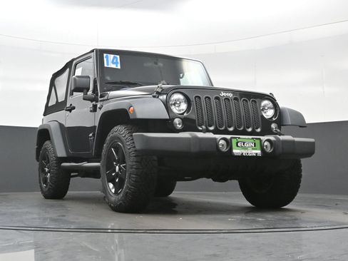Used 2014 Jeep Wrangler Sport w/ Quick Order Package 24S AWD/4WD image 31