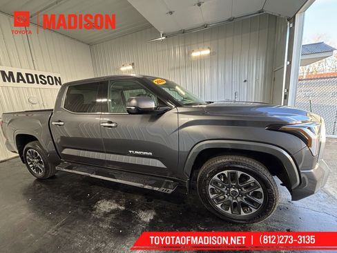 Used 2022 Toyota Tundra Limited image 29