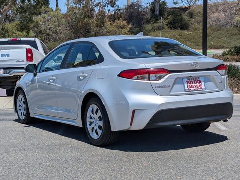 Used 2024 Toyota Corolla LE FWD image 12