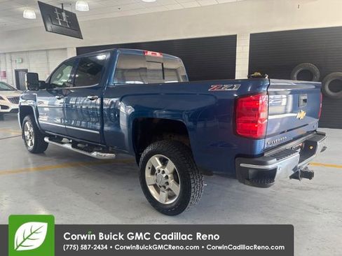 Used 2017 Chevrolet Silverado 2500 LTZ w/ Vortec Plus Package AWD/4WD image 4