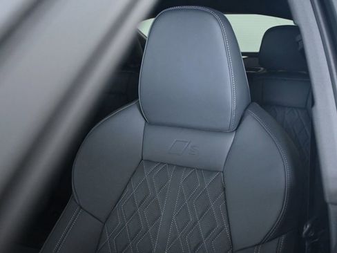 New 2025 Audi SQ5 Premium Plus image 21