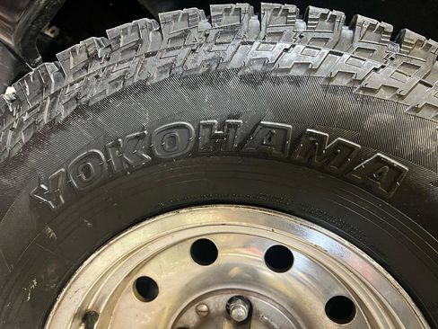 Used 1995 Ford Bronco XLT AWD/4WD image 15