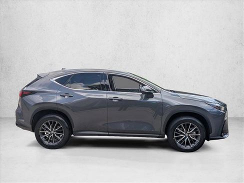 Used 2024 Lexus NX 250 FWD image 4