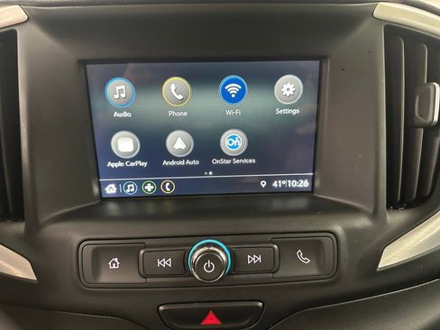 Used 2019 GMC Terrain SLE w/ Driver Convenience Package image 9