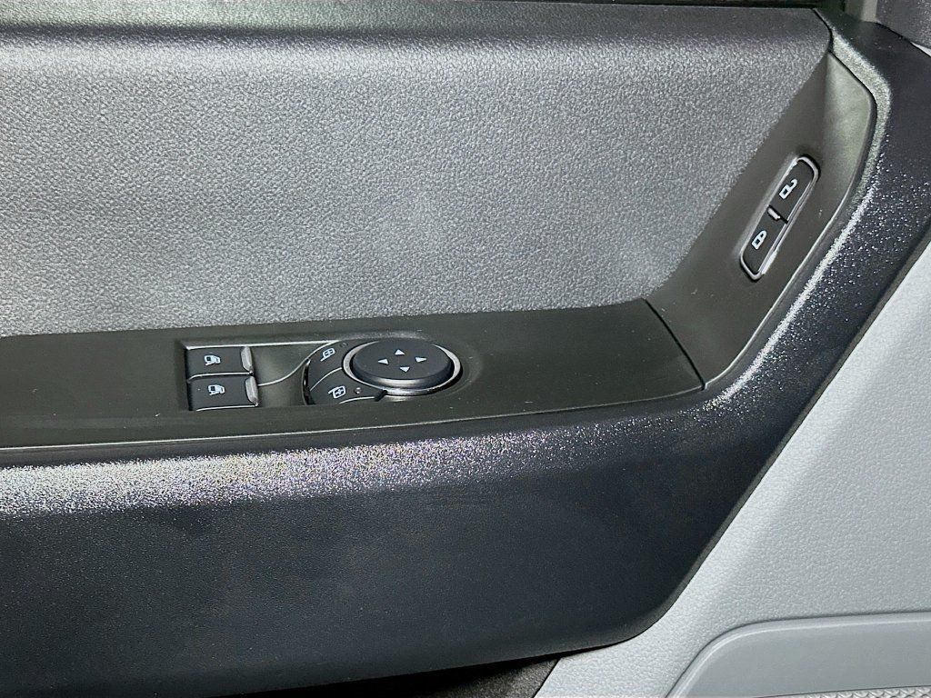 New 2026 Ford F550 4x4 Regular Cab Super Duty image 14