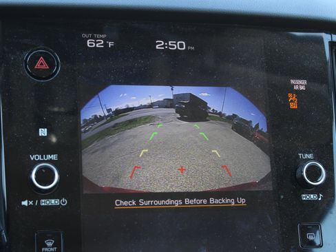 Used 2023 Subaru Legacy Premium image 12