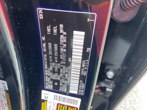 Used 2024 Toyota Grand Highlander Limited image 11