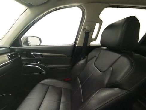 Used 2021 Kia Telluride EX AWD/4WD image 33
