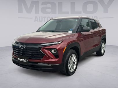 Certified 2025 Chevrolet TrailBlazer LS w/ LPO, Blackout Package