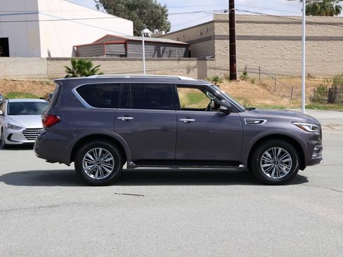 Used 2024 INFINITI QX80 Luxe AWD/4WD image 3