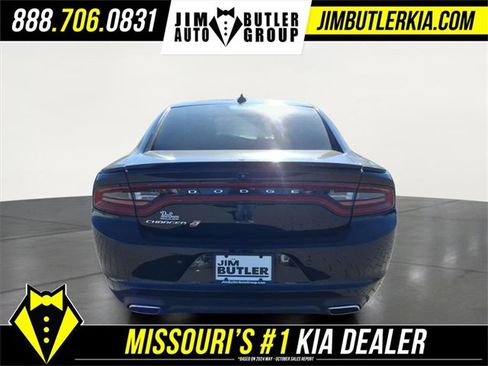 Used 2018 Dodge Charger GT image 29