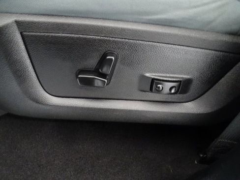 Used 2019 RAM 1500 Big Horn image 3