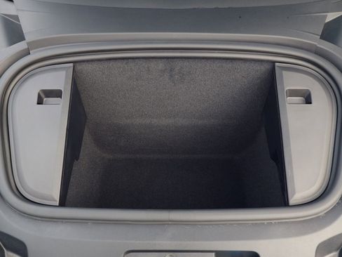 Certified 2024 Porsche Taycan image 26