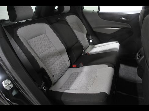 Used 2024 Chevrolet Equinox LS w/ LS Convenience Package AWD/4WD image 18