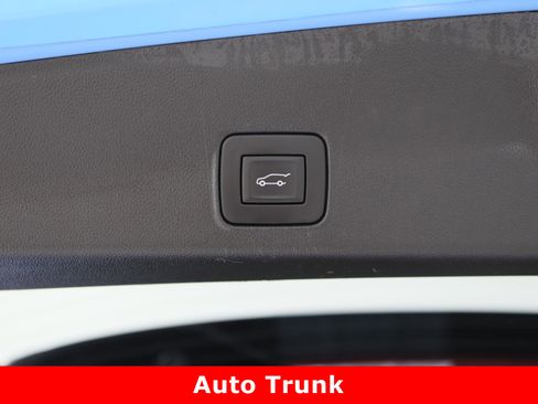 Used 2024 Chevrolet TrailBlazer RS w/ Convenience Package image 32