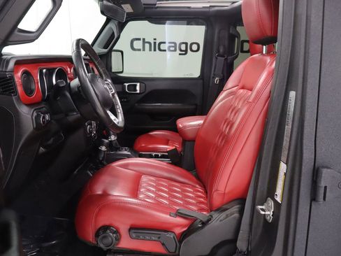 Used 2019 Jeep Wrangler Unlimited Sahara w/ Quick Order Package 24M Moab AWD/4WD image 20