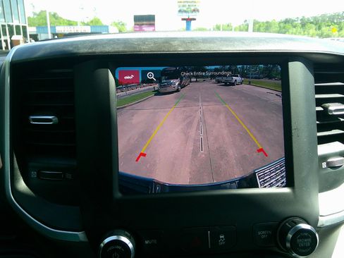 Used 2024 RAM 2500 Big Horn image 22