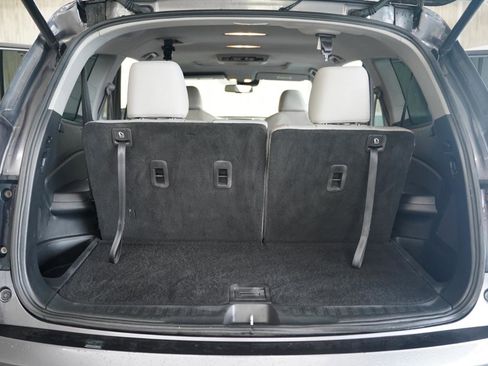 Used 2016 Honda Pilot Touring image 40