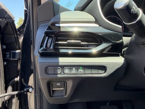Certified 2025 Acura MDX FWD w/ Technology Package image 20