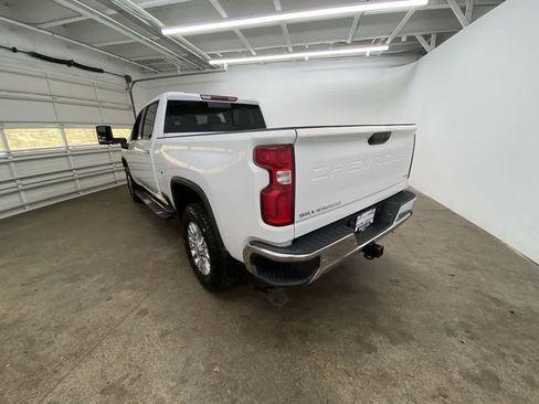 Used 2021 Chevrolet Silverado 2500 LTZ w/ LTZ Convenience Package image 4