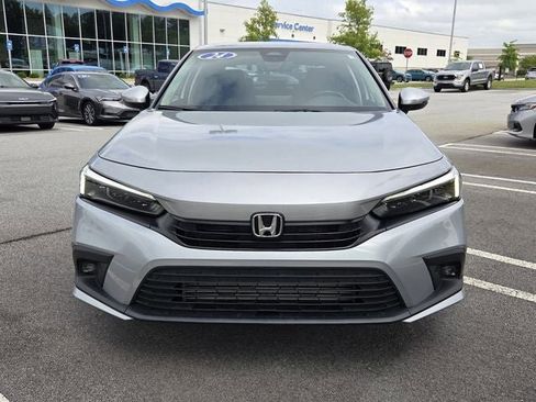 Used 2024 Honda Civic Touring image 9